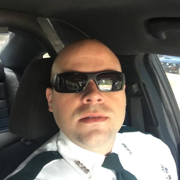 Meet your Posher, Joshua - Picture 1 of 1